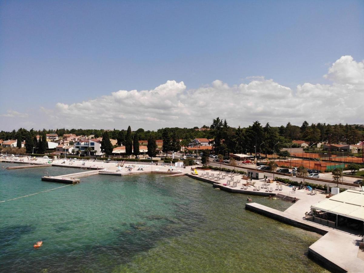 Two Bed Rooms Fortuna Near The Beach Porec Exterior photo