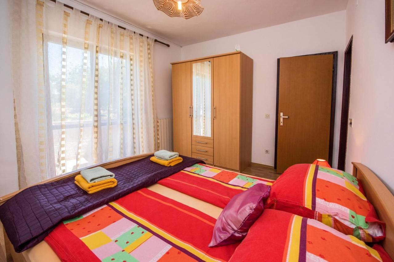 Two Bed Rooms Fortuna Near The Beach Porec Exterior photo
