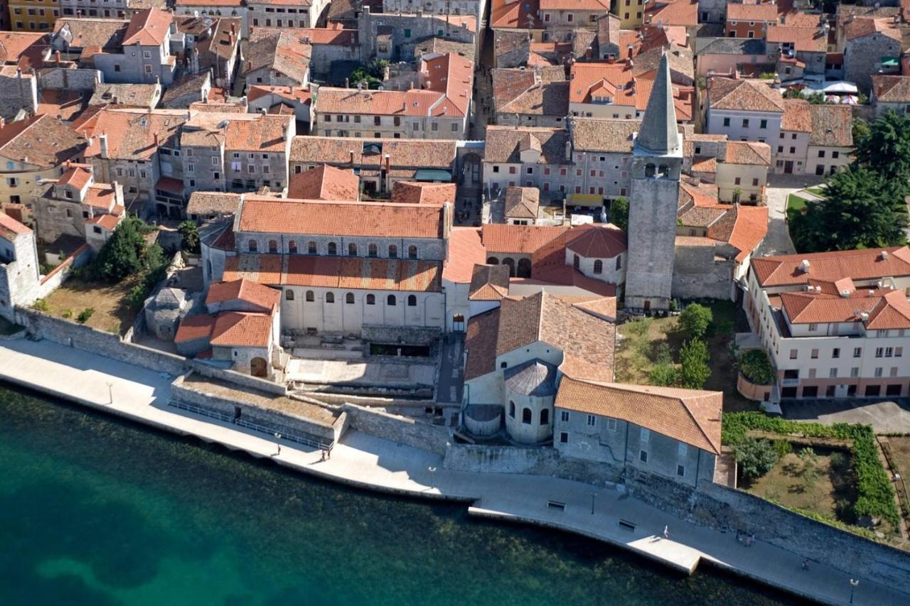Two Bed Rooms Fortuna Near The Beach Porec Exterior photo